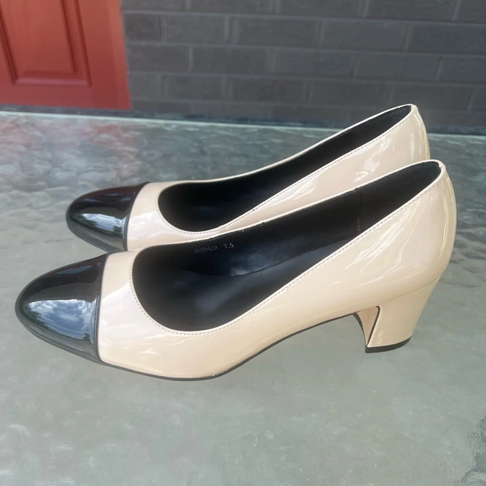 Women's Black and Tan Heels